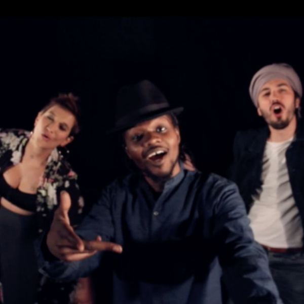 'Vivons' remix de IZra avec Marine Pellegrini