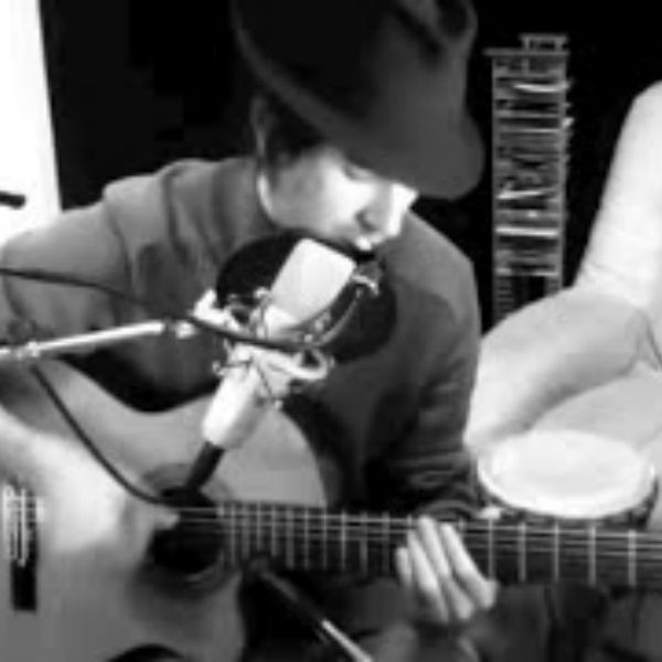 'Etranger' version acoustique